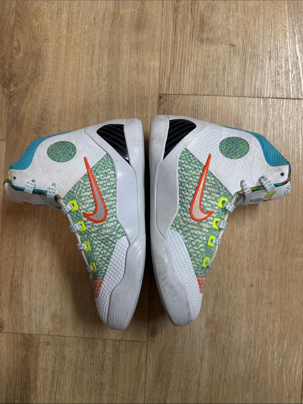 The Nike Kobe IX Elite hi-top shoes kids